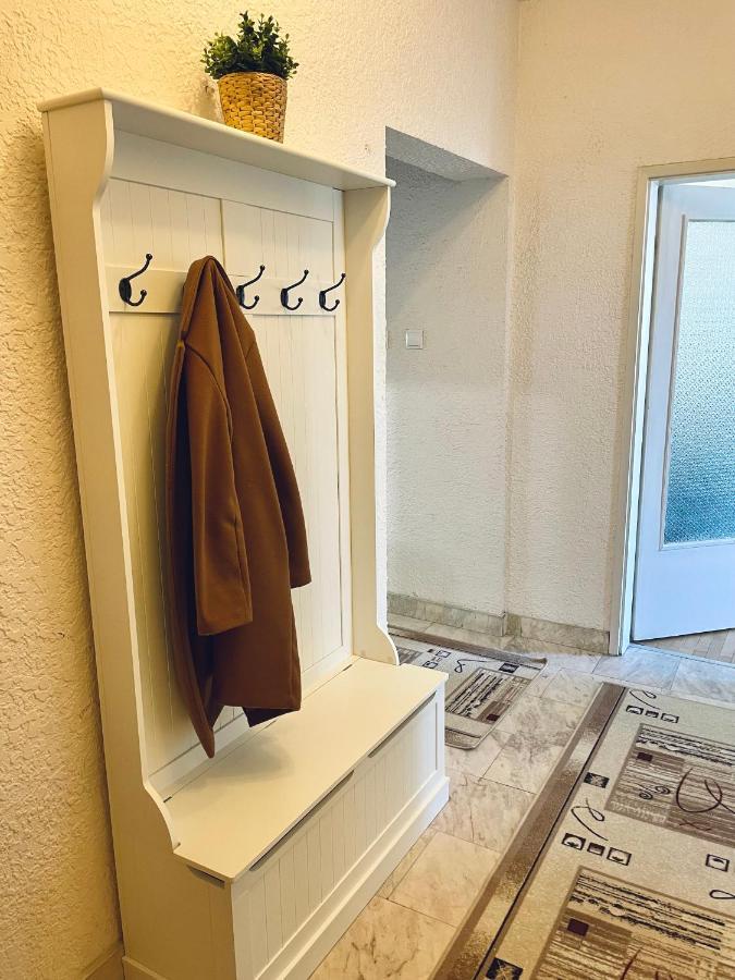 2-bdr Flat Near The Mall, Spacious & Cozy By Flat Mаnager Sofia