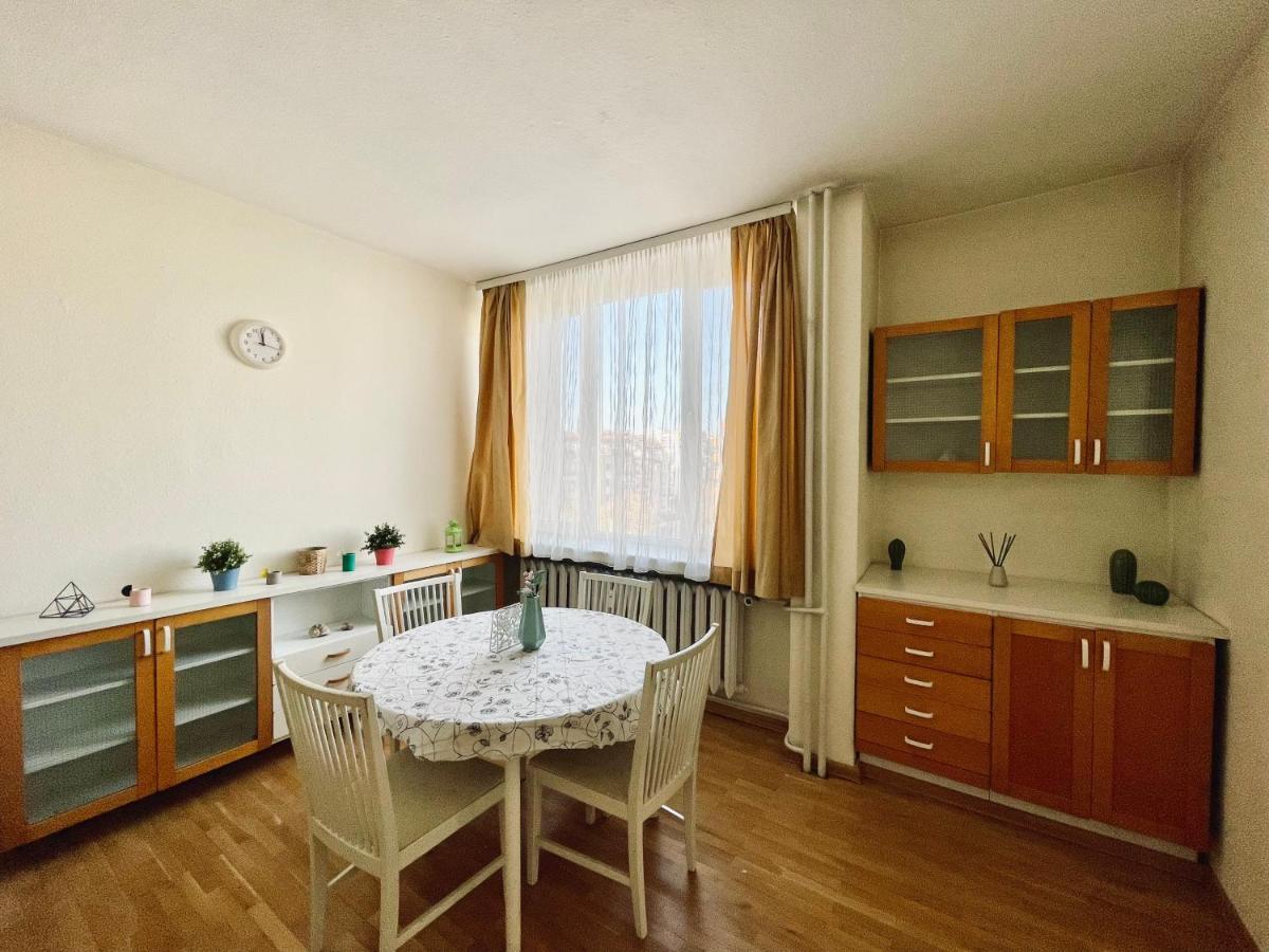 Apartemen 2-bdr Flat Near The Mall, Spacious & Cozy By Flat Mаnager