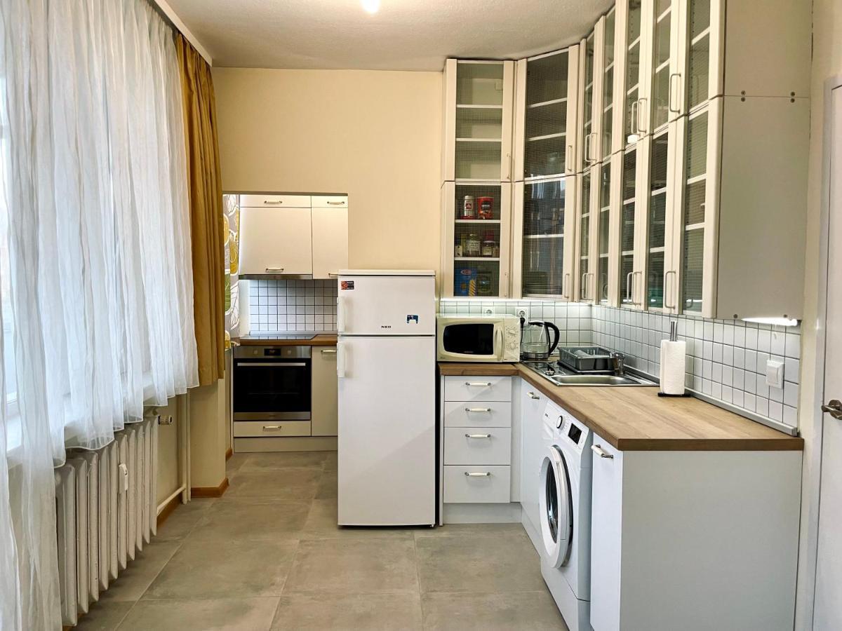 2-bdr Flat Near The Mall, Spacious & Cozy By Flat Mаnager Apartamento